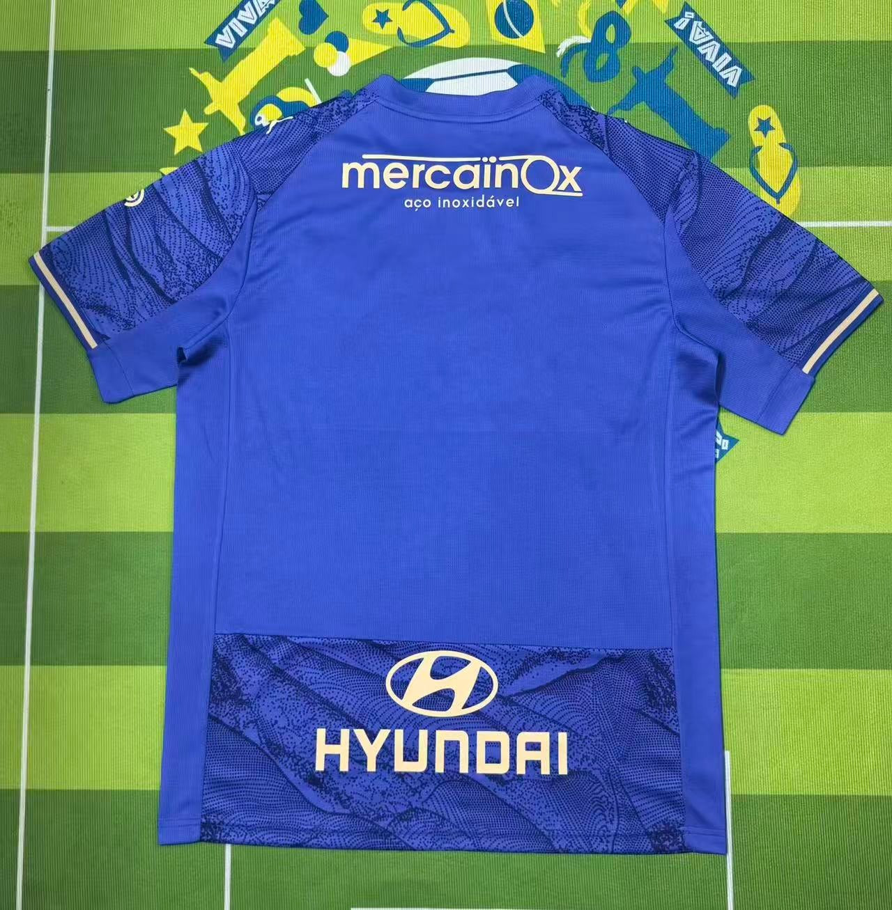 Equipamento Alternativo Fc Famalicão