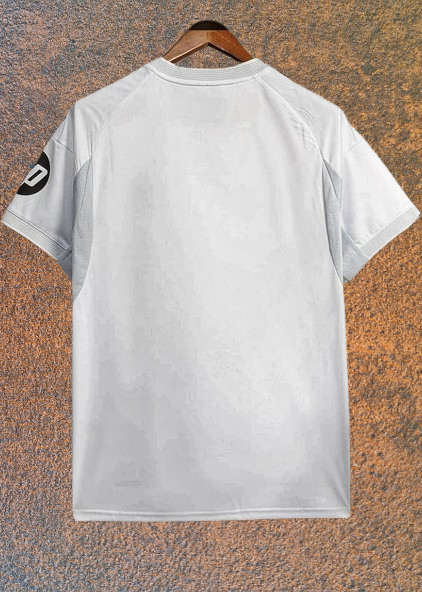 Equipamento oficial Real Madrid 2025/26