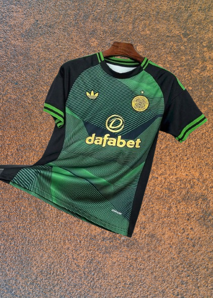 Equipamento oficial  Celtic edição especial 2025/26